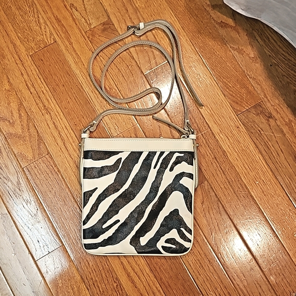 Dooney & Bourke bag - Picture 2 of 4